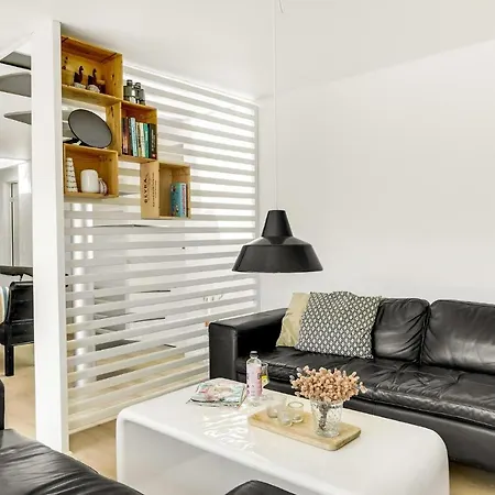 2 Bedroom Awesome In Juelsminde *