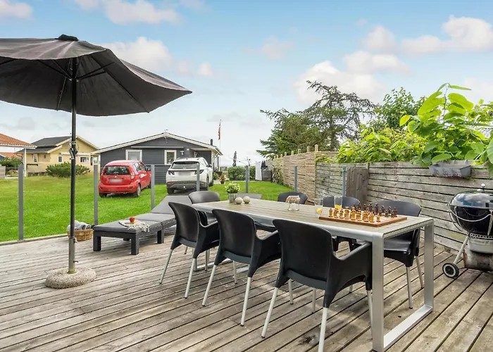 Vakantiehuis 2 Bedroom Awesome In Juelsminde