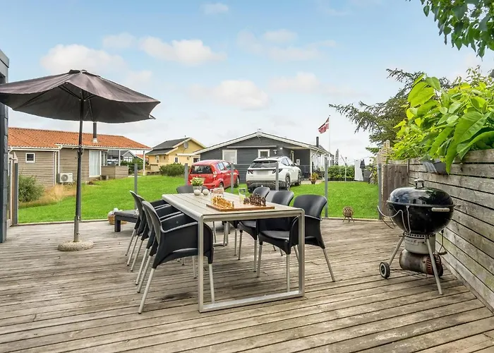 Vakantiehuis 2 Bedroom Awesome In Juelsminde