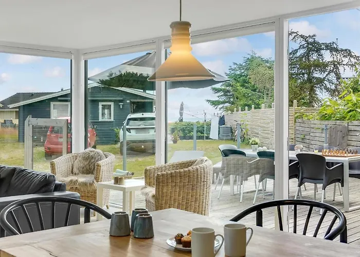 Vakantiehuis 2 Bedroom Awesome In Juelsminde Sonderby (Midtjylland)
